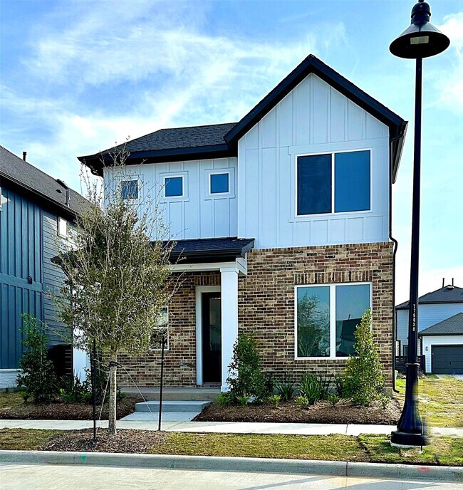 18635 Parkland Row Dr in Cypress, TX - Foto de edificio - Building Photo