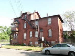 314 S 4th St in Camden, NJ - Foto de edificio - Building Photo