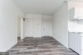 1451 Park Rd NW in Washington, DC - Building Photo - Building Photo