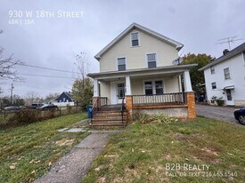 930 W 18th St in Lorain, OH - Building Photo