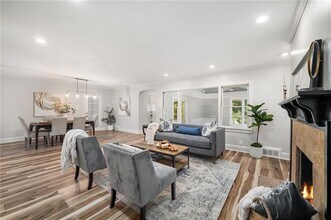 2222 Tanglewood Rd in Decatur, GA - Building Photo - Building Photo