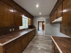 249 S Sunset Ter in Jackson, MS - Building Photo - Building Photo