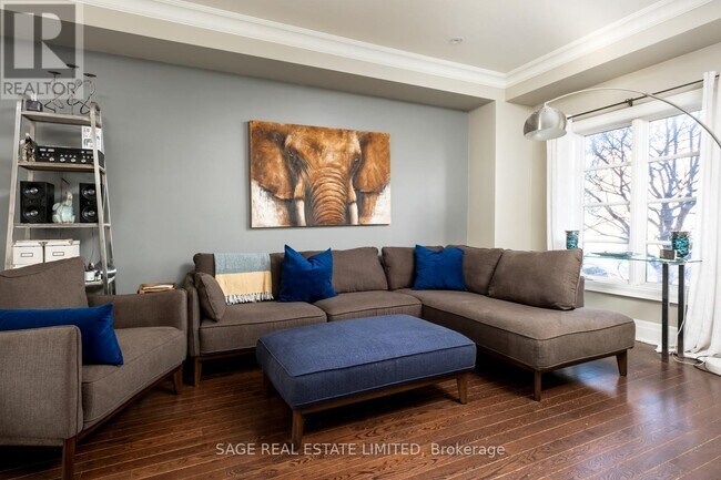 147 Brandon Ave in Toronto, ON - Building Photo - Building Photo