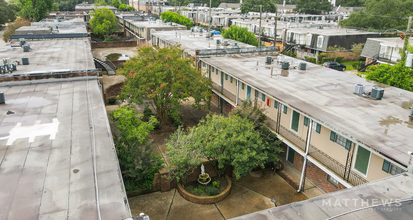 Marsailles Apartments in New Orleans, LA - Building Photo - Building Photo