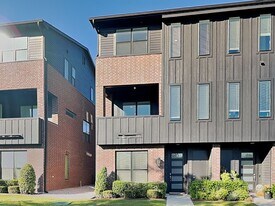 2822 Addison Park Ln in Fort Worth, TX - Building Photo