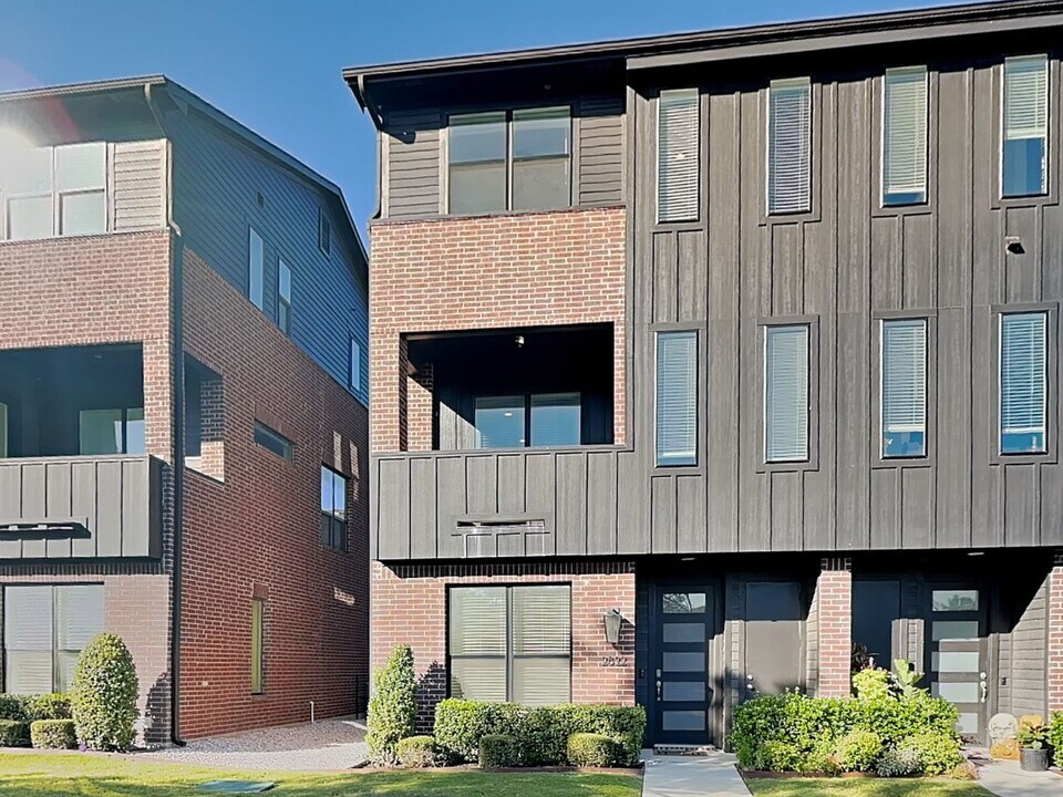 2822 Addison Park Ln in Fort Worth, TX - Building Photo