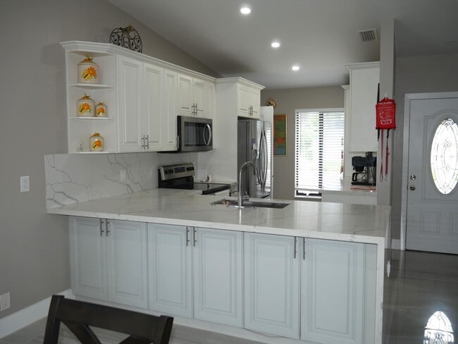 15652 Bottlebrush Cir in Delray Beach, FL - Building Photo - Building Photo