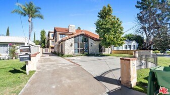 12841 Landale St in Los Angeles, CA - Building Photo