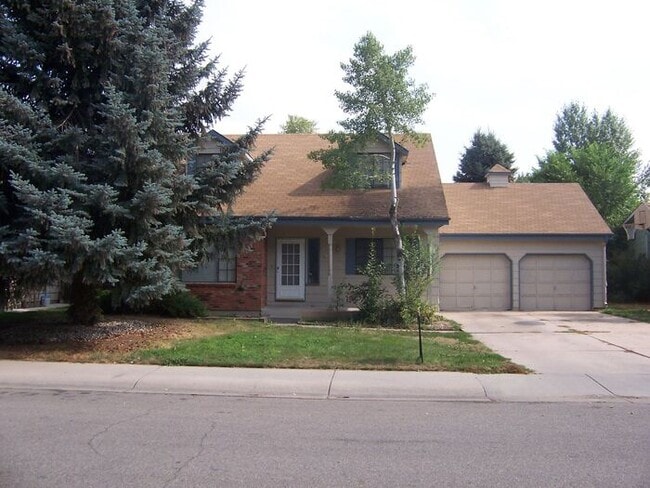 property at 812 Cambridge Dr