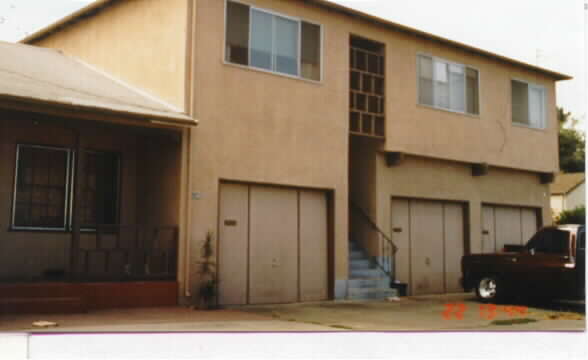 1190 Adams St in Redwood City, CA - Building Photo - Building Photo