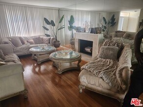 5101 Presidio Dr in Los Angeles, CA - Building Photo - Building Photo