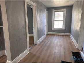 949 Forsythe St in Toledo, OH - Building Photo - Building Photo