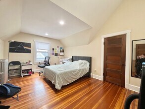 73 Leicester St, Unit 2 in Boston, MA - Building Photo - Building Photo