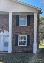 175 17th St NW in Hickory, NC - Building Photo