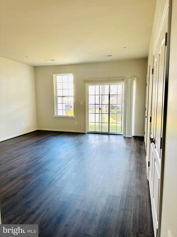 9448 Adelaide Ln in Owings Mills, MD - Building Photo - Building Photo