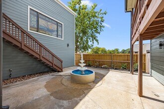 2926 Meadowcreek Dr in Missouri City, TX - Building Photo - Building Photo