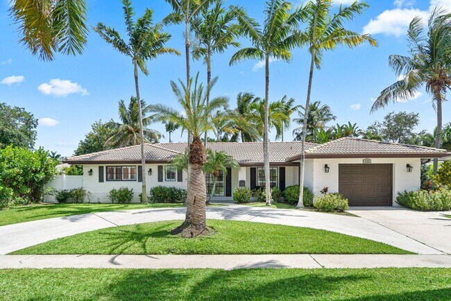 property at 800 SW 5th St