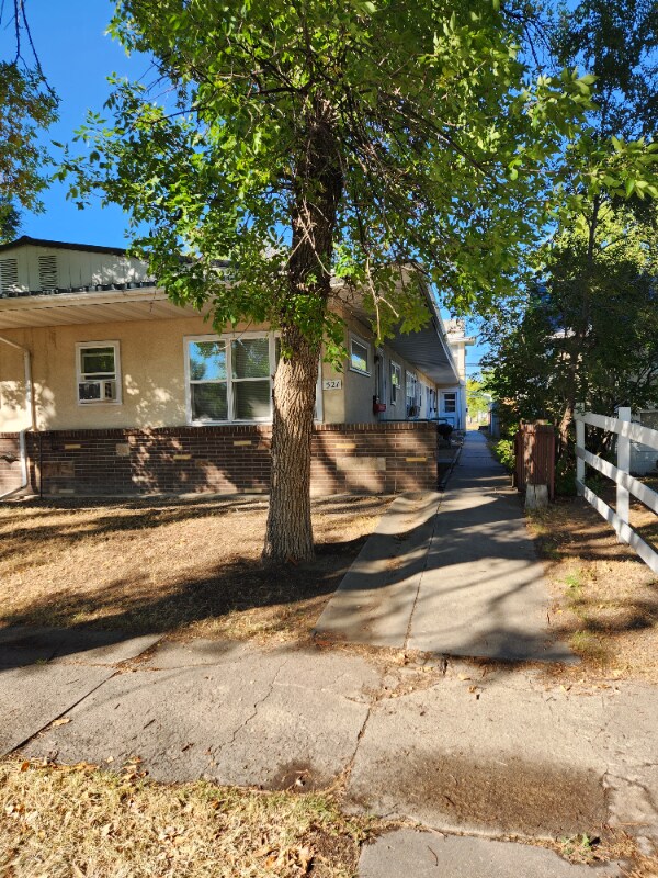 521 3rd St in Havre, MT - Foto de edificio - Building Photo