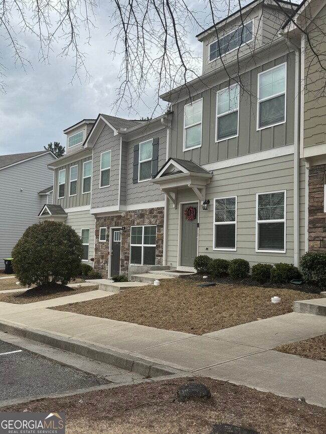 776 Crestwell Cir in Atlanta, GA - Building Photo - Building Photo