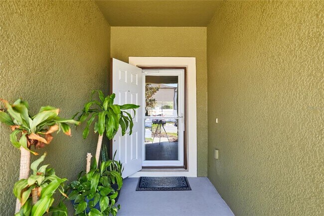 1208 Acadia Harbor Pl in Brandon, FL - Building Photo - Building Photo