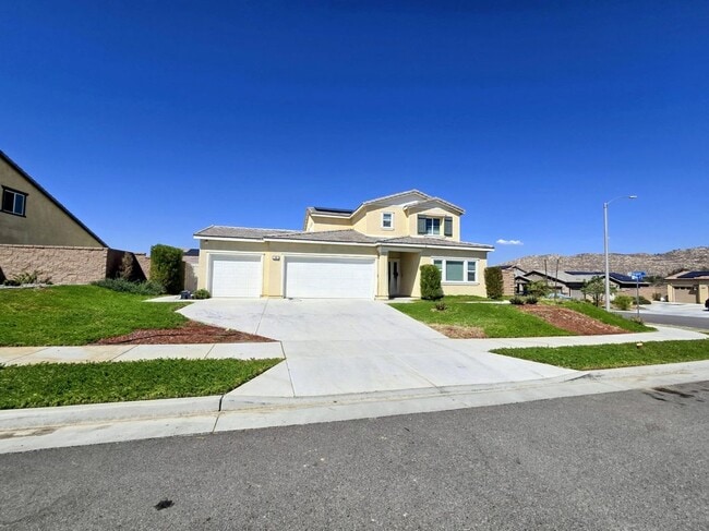 588 Montage St in Hemet, CA - Building Photo - Building Photo