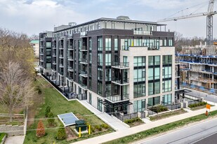 42 Mill St in Halton Hills, ON - Building Photo