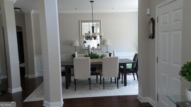 206 Lake Forest Dr in Newnan, GA - Building Photo - Building Photo