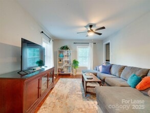 1104 Pegram St in Charlotte, NC - Building Photo - Building Photo