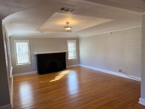 322 Sunset Terrace in Amarillo, TX - Building Photo - Building Photo