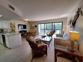 1605 U.S. Rte 1 in Jupiter, FL - Building Photo - Building Photo