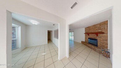 2658 Shannon St in Orange Park, FL - Building Photo - Building Photo