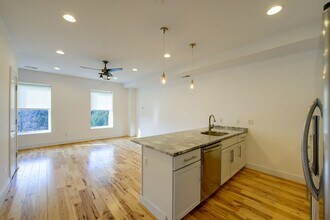 3325 11th St NW in Washington, DC - Foto de edificio - Building Photo