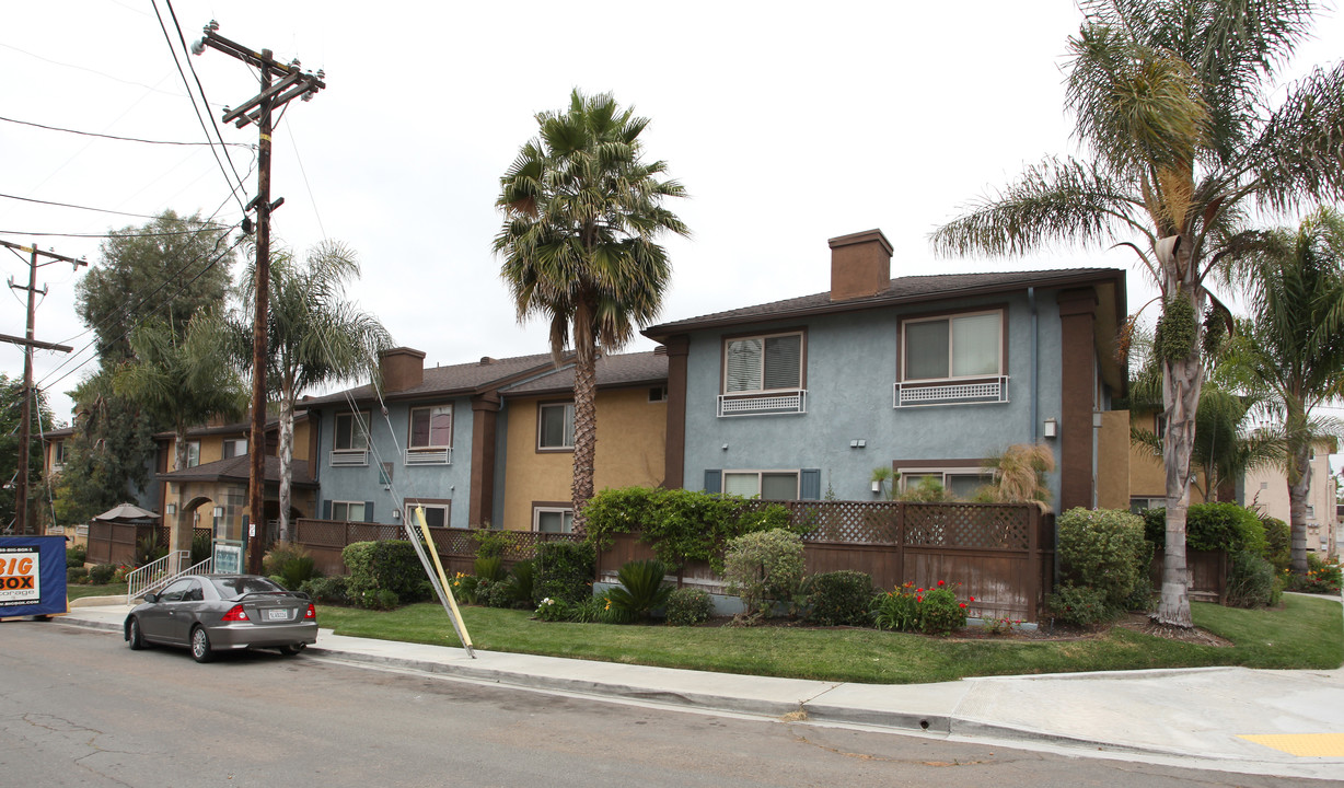 Adelaide Gardens in San Diego, CA - Building Photo