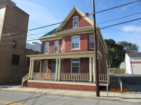 1401 9th St, Unit 1 in Altoona, PA - Building Photo