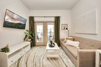 18210 Park Row Blvd in Houston, TX - Foto de edificio - Building Photo