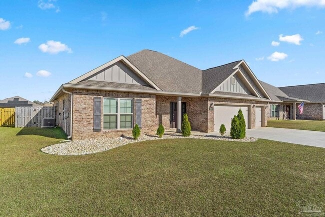 5065 Wheeler Way in Pensacola, FL - Foto de edificio - Building Photo
