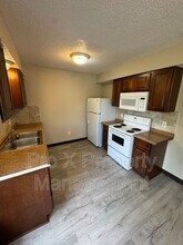 753 S Campbell in Springfield, MO - Building Photo - Building Photo