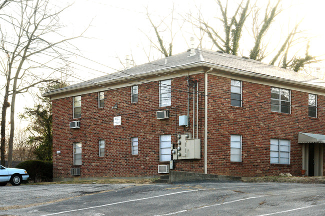 2606 Le Blanc Ct in Louisville, KY - Building Photo - Building Photo