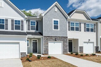 2051 Caen St in Raleigh, NC - Building Photo - Building Photo