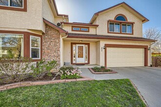 477 Lincoln Ct in Louisville, CO - Building Photo - Building Photo
