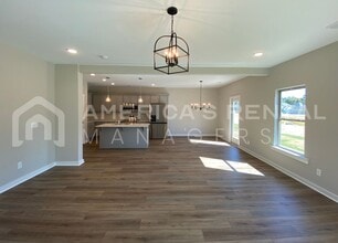 93 Victor Dr in Jasper, AL - Building Photo - Building Photo