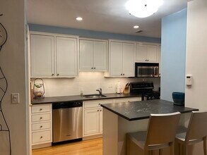89 Warren Ave, Unit 1 in Boston, MA - Building Photo - Building Photo
