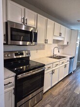 136 Arbor Dr in Raeford, NC - Building Photo - Building Photo