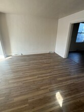 1512 Woodmont Ave in New Kensington, PA - Building Photo - Building Photo