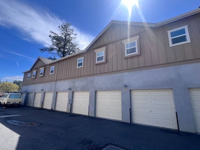 500 Granite Hill Ct in Grass Valley, CA - Building Photo - Building Photo