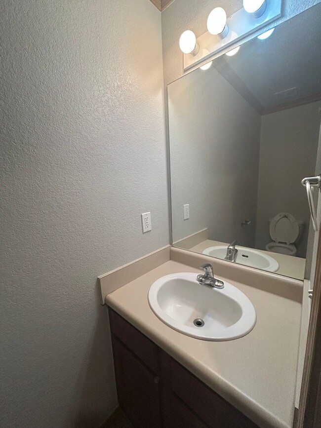 2685 Ponchartrain St in Springdale, AR - Building Photo - Building Photo