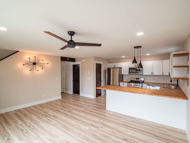 property at 615 3rd Ave SW