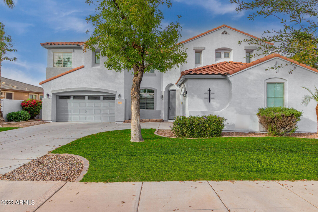 18548 E Purple Sage Dr in Queen Creek, AZ - Building Photo