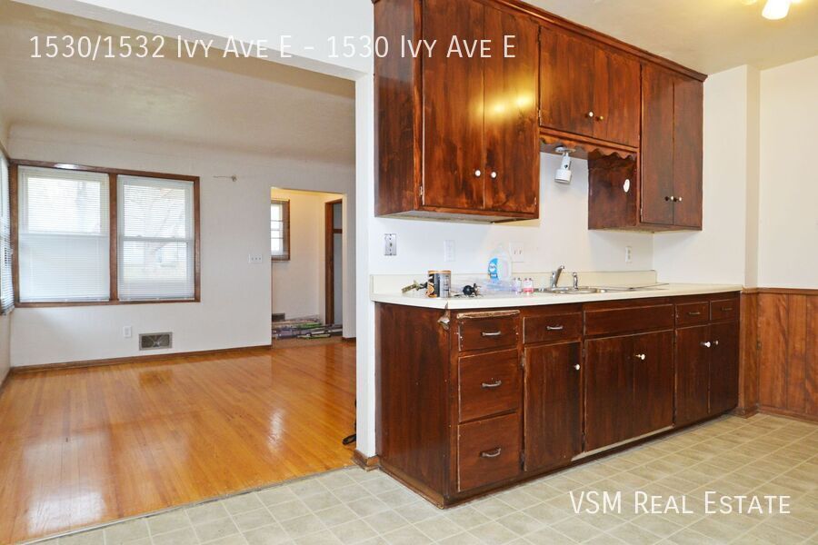 1530-1532 Ivy Ave E in St. Paul, MN - Building Photo