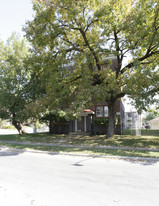 6th and Hickman Apartments in Des Moines, IA - Building Photo